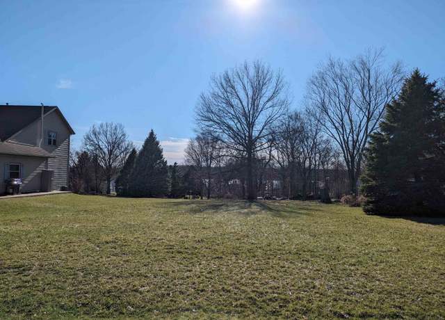 Property at 1462 Chadbourne Dr, Lake Summerset, IL 61019