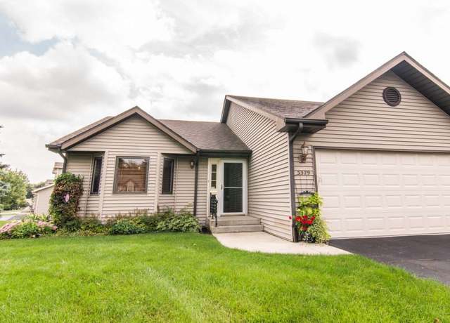 Property at 5379 Dierks Dr, Rockford, IL 61108, 2 beds, 2.5 baths