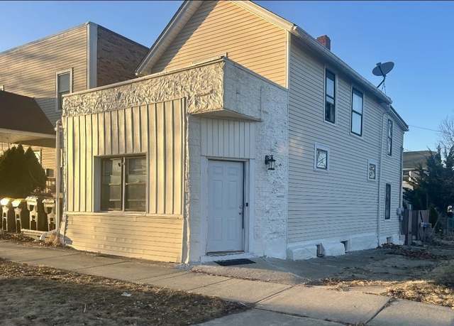 Property at 1101 Cunningham St, Rockford, IL 61102, 2 beds, 2 baths