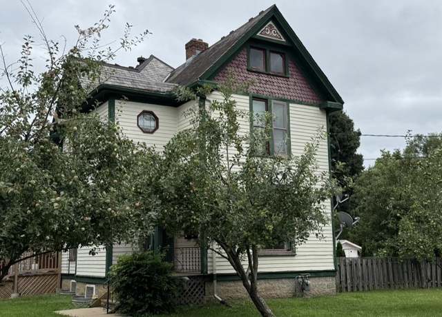 Property at 508 S 4th St, Rockford, IL 61104, 7 beds, 2 baths