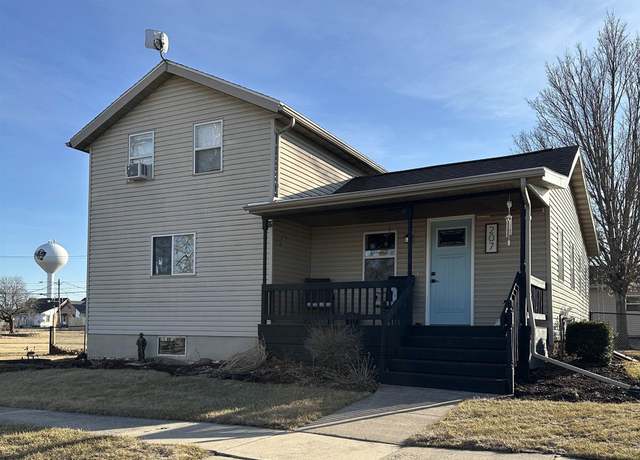 Property at 207 E Lena St, Lena, IL 61048, 2 beds, 1.5 baths
