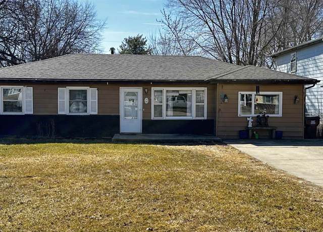 Property at 39 Liberty Blvd, Machesney Park, IL 61115, 3 beds, 1 bath