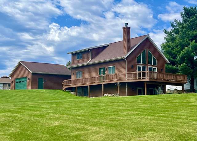 Property at 17-123 Hidden Cove Dr, Lake Carroll, IL 61046, 4 beds, 3.5 baths