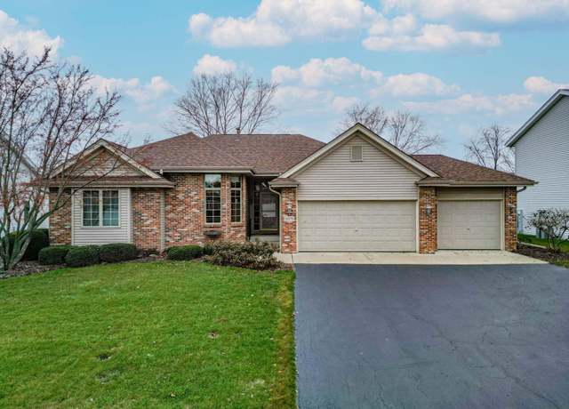 Property at 12270 Ayrshire Ln, Loves Park, IL 61111, 4 beds, 3 baths