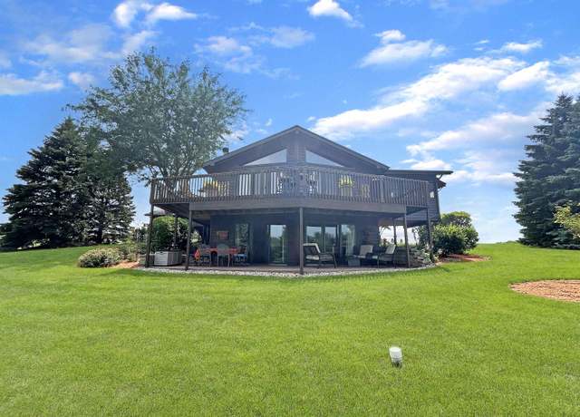 Property at 17-94 Lake Carroll Blvd, Lanark, IL 61046, 3 beds, 3 baths