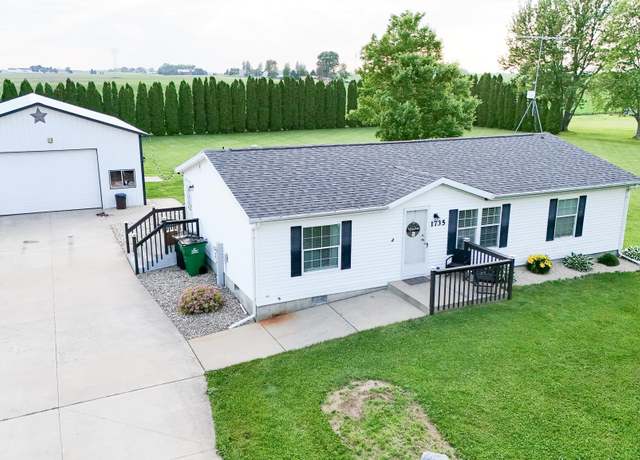 Property at 1735 Nachusa Rd, Dixon, IL 61021, 3 beds, 2 baths