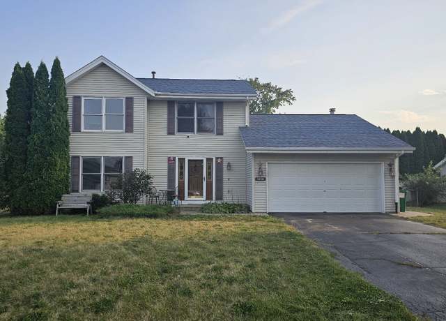 Property at 5868 Longest Dr, South Beloit, IL 61080, 3 beds, 2.5 baths