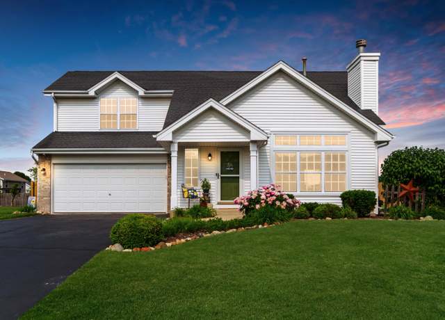 Property at 14124 Reston Dr, South Beloit, IL 61080, 3 beds, 2.5 baths