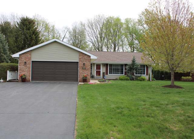 Property at 13775 De La Tour Ct, Rockton, IL 61072, 3 beds, 3 baths