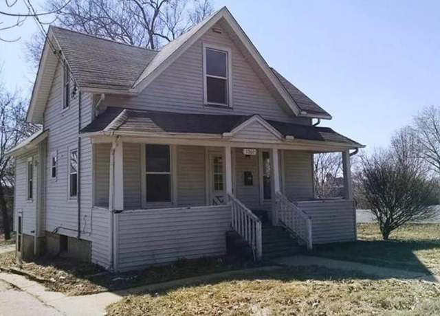 Property at 1361 Rural St, Rockford, IL 61107, 3 beds, 1.5 baths