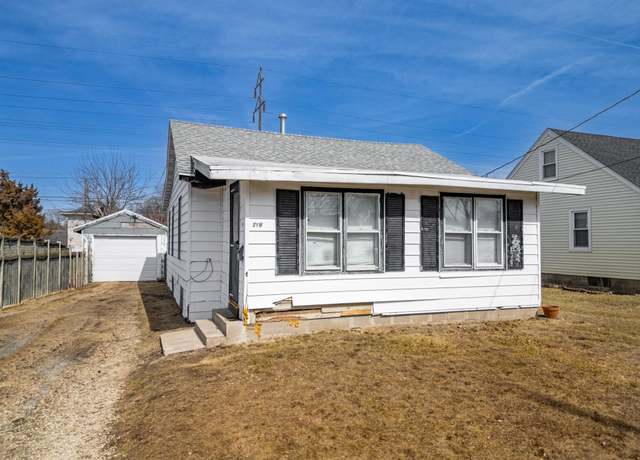 Property at 210 Grand Blvd, Loves Park, IL 61111, 1 bed, 1 bath