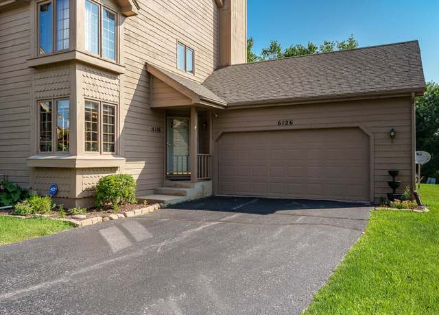 Property at 6126 Garrett Ln, Rockford, IL 61107, 2 beds, 2 baths