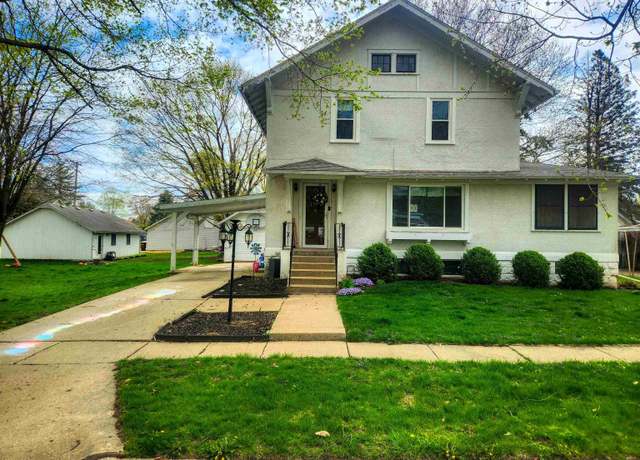 Property at 105 S Linn St, Shannon, IL 61078, 5 beds, 2.5 baths