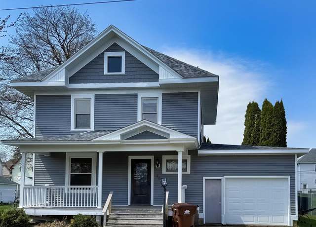 Property at 326 N Willis St, Stockton, IL 61085, 3 beds, 1 bath