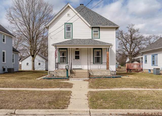 Property at 850 Roscoe Ave, South Beloit, IL 61080, 3 beds, 1.5 baths