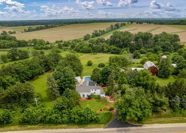 Property at 14350 Trask Bridge Rd, Durand, IL 61024, 4 beds, 3 baths