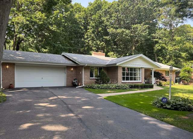 Property at 1603 Homewood Dr Dr, Rockford, IL 61108, 3 beds, 2 baths