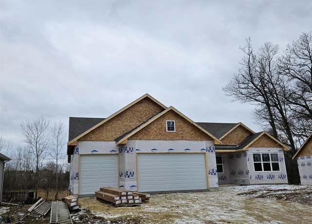 Property at 6005 Squirrel Run, Caledonia, IL 61011, 3 beds, 2.5 baths