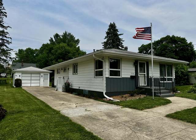 Property at 1118 Harrison St, Freeport, IL 61032, 3 beds, 2 baths