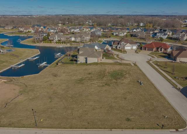 Property at 1238 Key Largo Ct, Rockford, IL 61103