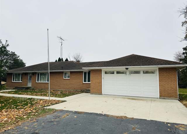 Property at 5543 US Rte 20 W, Freeport, IL 61032, 3 beds, 2 baths