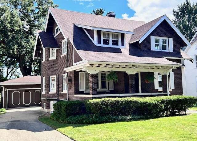 Property at 1021 E Lincoln Ave, Belvidere, IL 61008, 4 beds, 1.5 baths