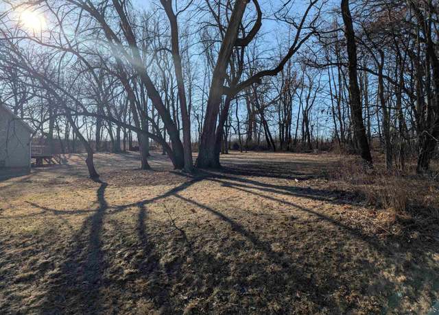 Property at 376 Orleans Dr, Davis, IL 61019