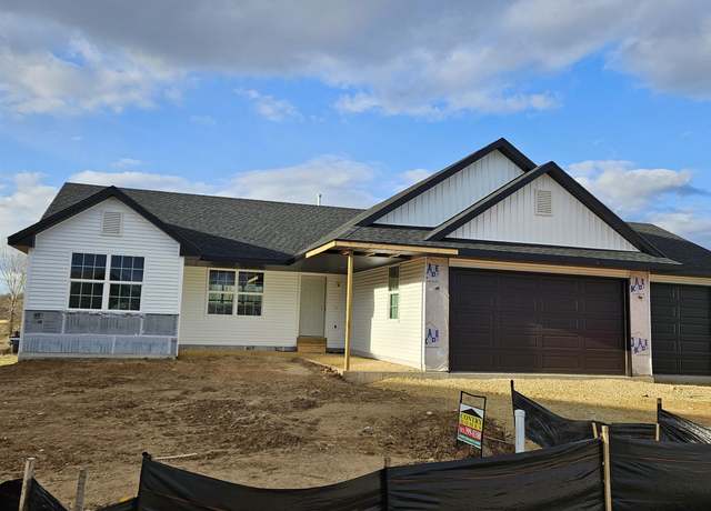 Property at 4457 Tufted Deer Ct, Belvidere, IL 61008, 3 beds, 2 baths