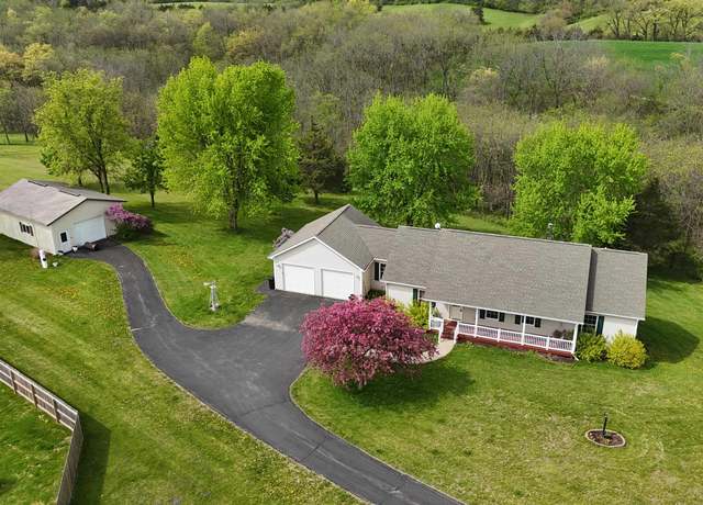 Property at 1764 William Dr, Galena, IL 61036, 3 beds, 2.5 baths