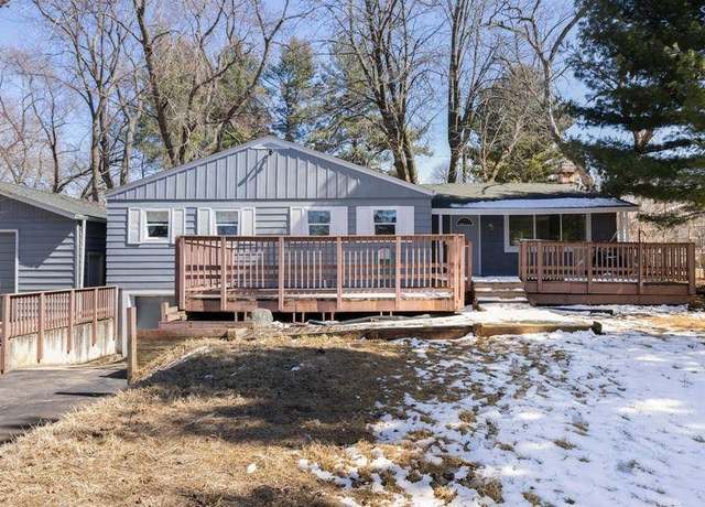Property at 5946 Collen Ave, Rockford, IL 61109, 3 beds, 1 bath