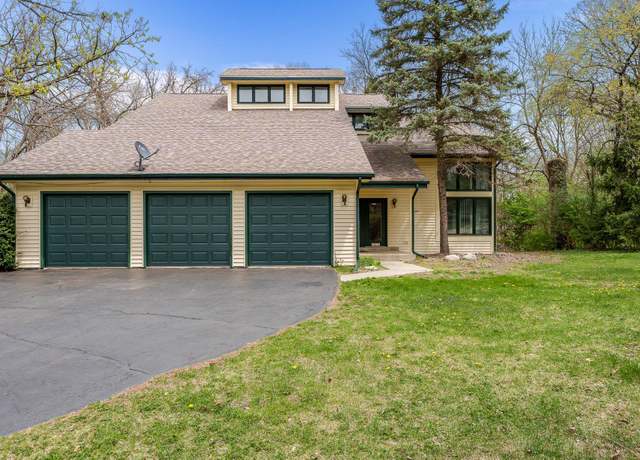 Property at 10245 Tybow Trl, Roscoe, IL 61073, 5 beds, 4 baths