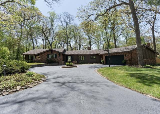 Property at 4707 Birch Ave, Rockford, IL 61114, 3 beds, 4 baths