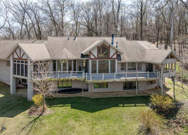 Property at 8616 Fisher Rd, Hanover, IL 61041, 3 beds, 3.5 baths