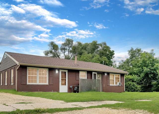 Property at 524 - 526 Hemenway Pl, South Beloit, IL 61080, 5 beds, 2 baths