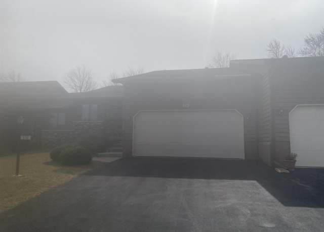 Property at 572 Quail Dr, Lena, IL 61048, 2 beds, 2 baths