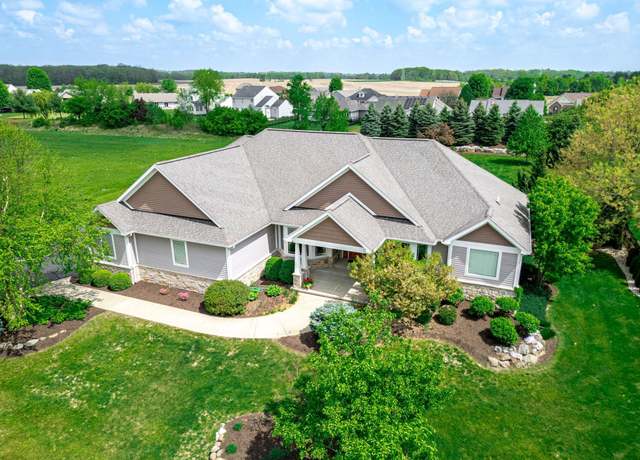 Property at 5591 River Run Pkwy, Belvidere, IL 61008, 4 beds, 3.5 baths