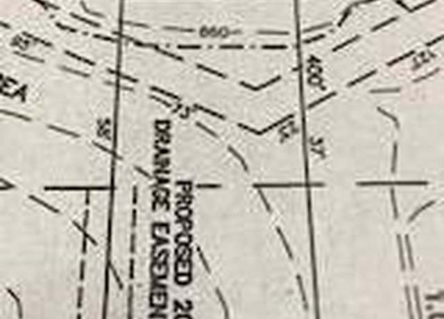Property at 408 Oak Ridge Dr, Lena, IL 61048