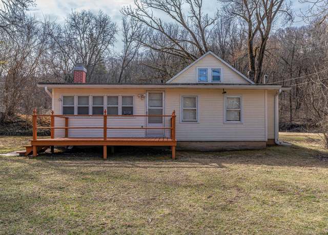 Property at 6691 Mill Hollow Rd, Savanna, IL 61074, 3 beds, 1 bath