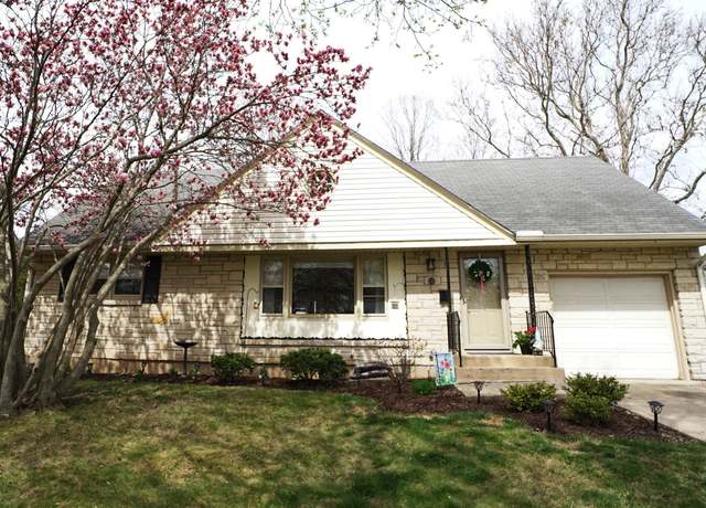 Property at 321 S Vale Ave, Rockford, IL 61108, 2 beds, 1 bath