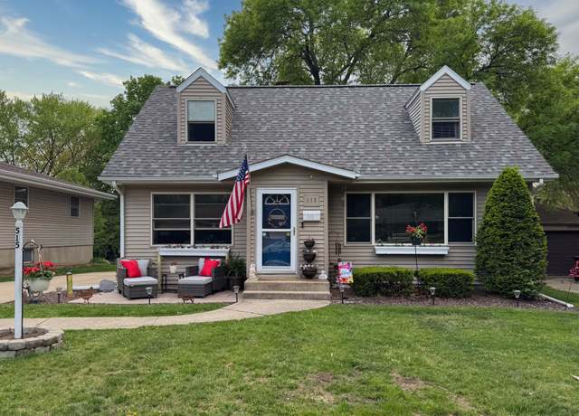 Property at 515 29th St, Rockford, IL 61108, 4 beds, 2 baths