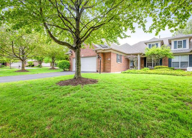 Property at 2908 Troon Ct, Rockford, IL 61114, 2 beds, 2 baths
