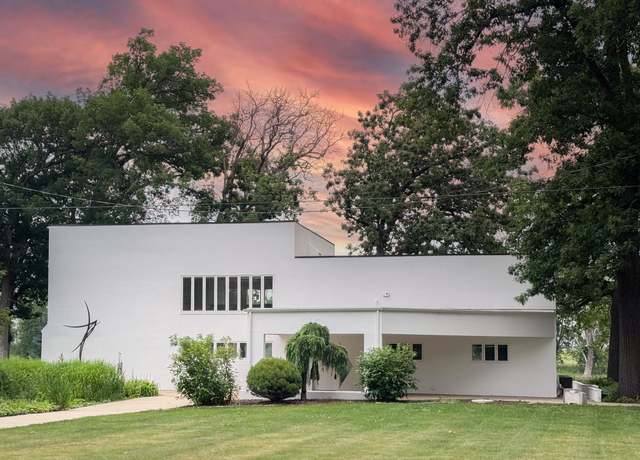 Property at 12416 Harbor Oaks Dr, Machesney Park, IL 61115, 3 beds, 3.5 baths
