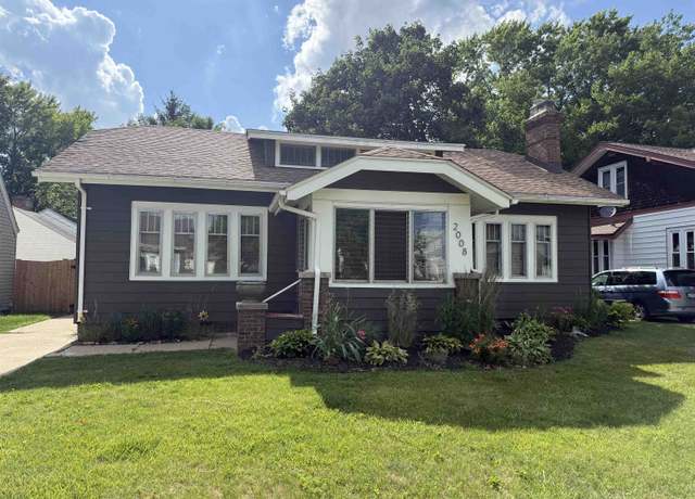 Property at 2008 Melrose St, Rockford, IL 61103, 2 beds, 2 baths