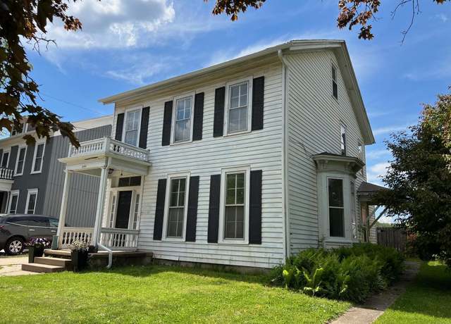 Property at 303 Park Ave, Galena, IL 61036, 3 beds, 2.5 baths