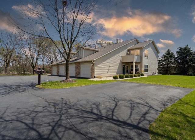 Property at 5702 Oak Village Dr, Roscoe, IL 61073, 2 beds, 2 baths