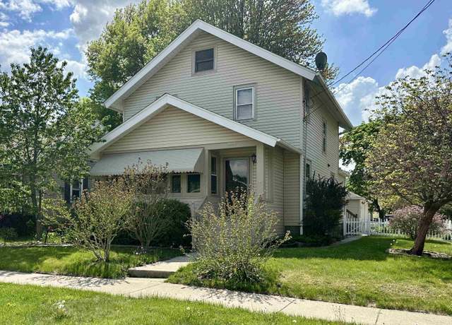 Property at 1726 Price St, Rockford, IL 61103, 3 beds, 2 baths