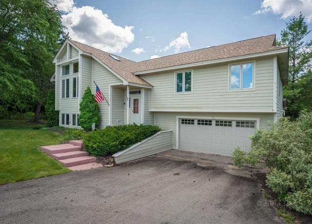 Property at 397 W Wachter Rd, Galena, IL 61036, 4 beds, 3.5 baths