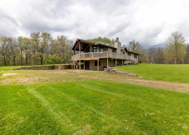 Property at 21-2 Lake Carroll Blvd, Lanark, IL 61046, 3 beds, 2 baths