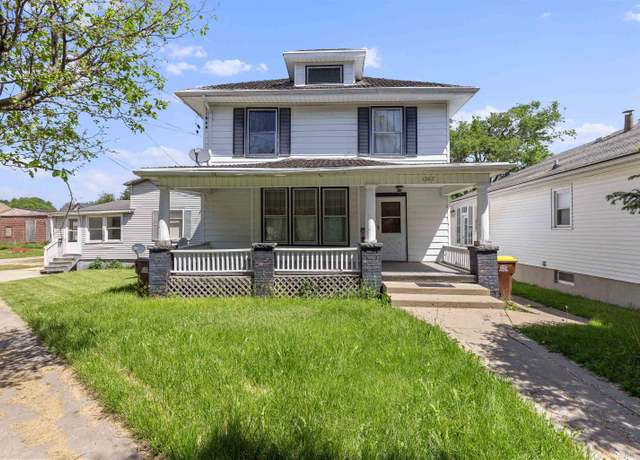 Property at 1267 S Galena Ave, Freeport, IL 61032, 3 beds, 1 bath