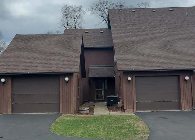 Property at 5041 Woodlake Drive Unit A Dr, Loves Park, IL 61111, 2 beds, 2 baths